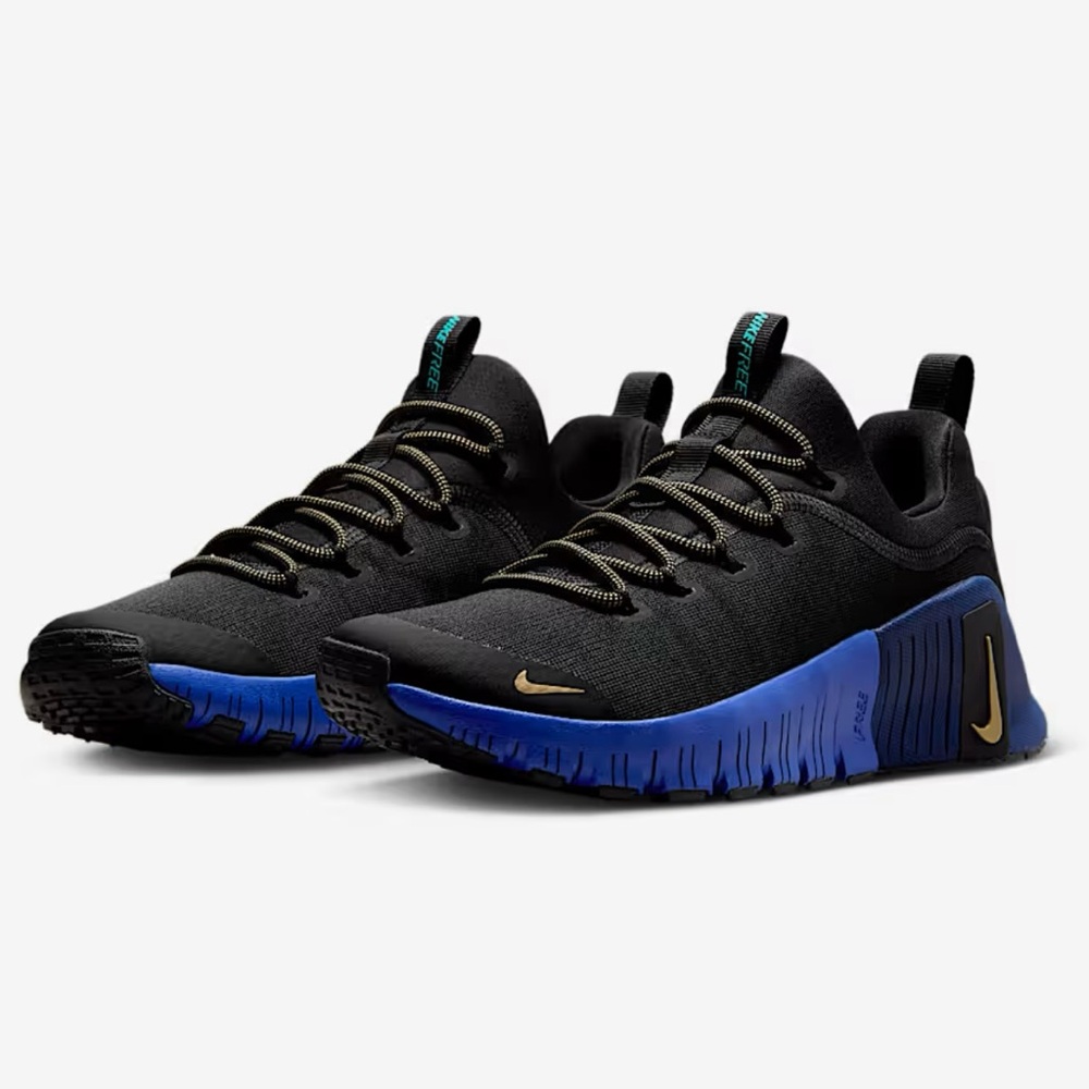 Nike Black and Blue Athletic Running Shoes with Gold Accents
